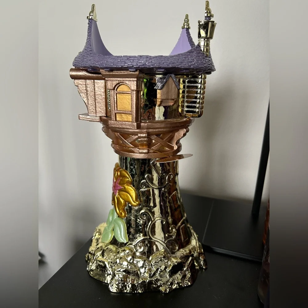 New Bath and Body Works Disney Rapunzel 3 Wick Candle Holder